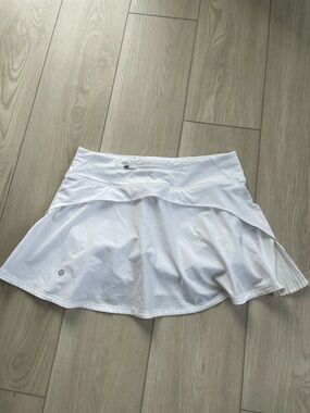 lululemon White Skirt with Built-In Shorts